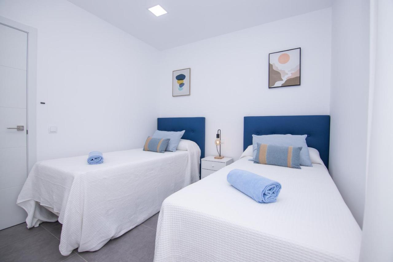 Apartment Family 6 Beachfront Corralejo By Holidays Home Buitenkant foto